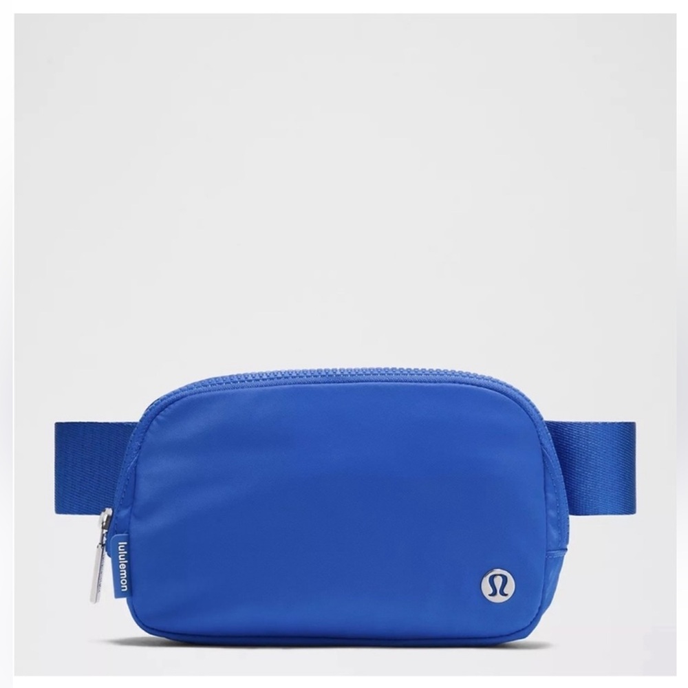 🆕 Lululemon Everywhere Belt Bag 1L Cerulean Blue
